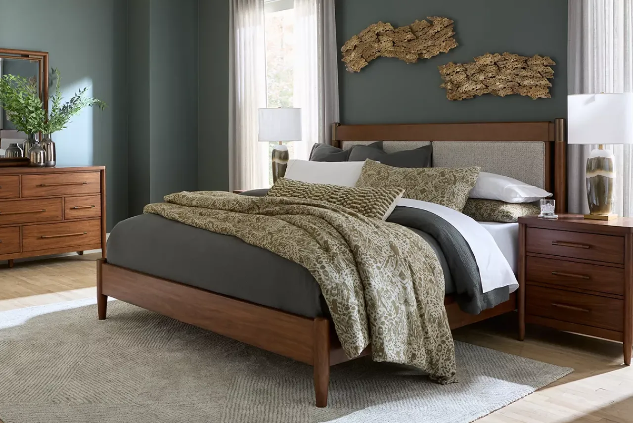 Havertys Ashford Park Upholstered Bed Sale
