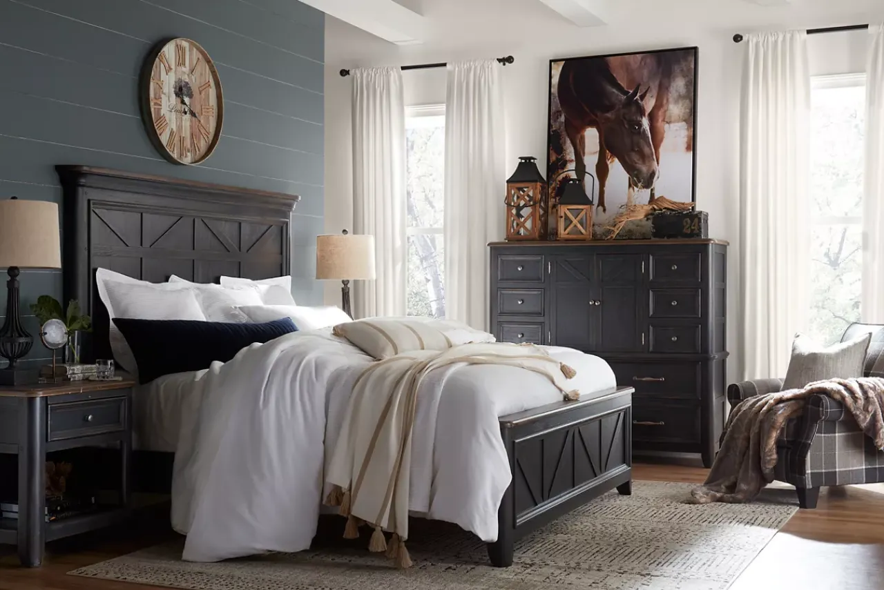 Havertys Blackburn Bed New