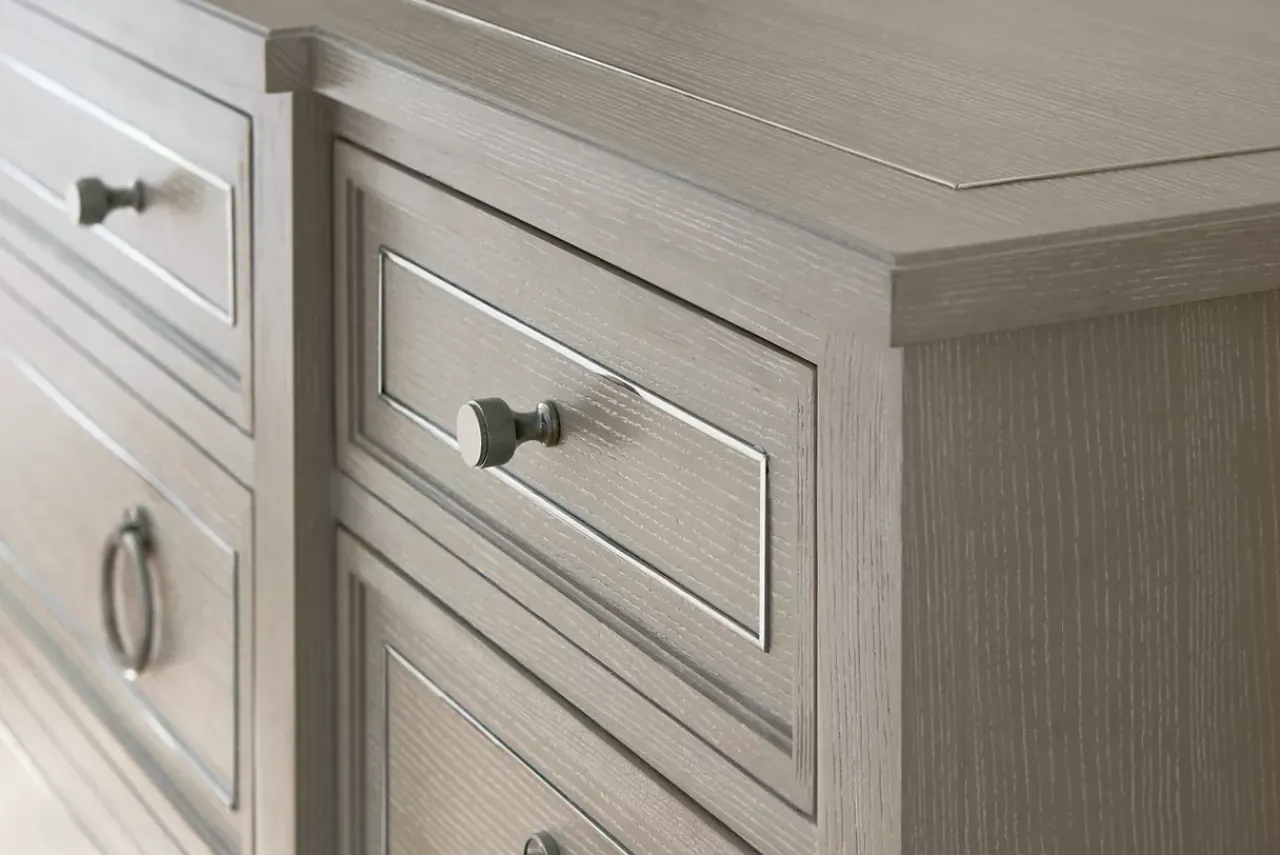Havertys Hyde Park Dresser Clearance