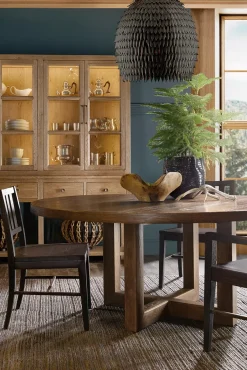 Havertys Mulholland Round Dining Table New