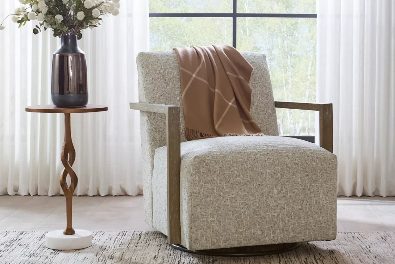 Havertys Scottie Throw Hot