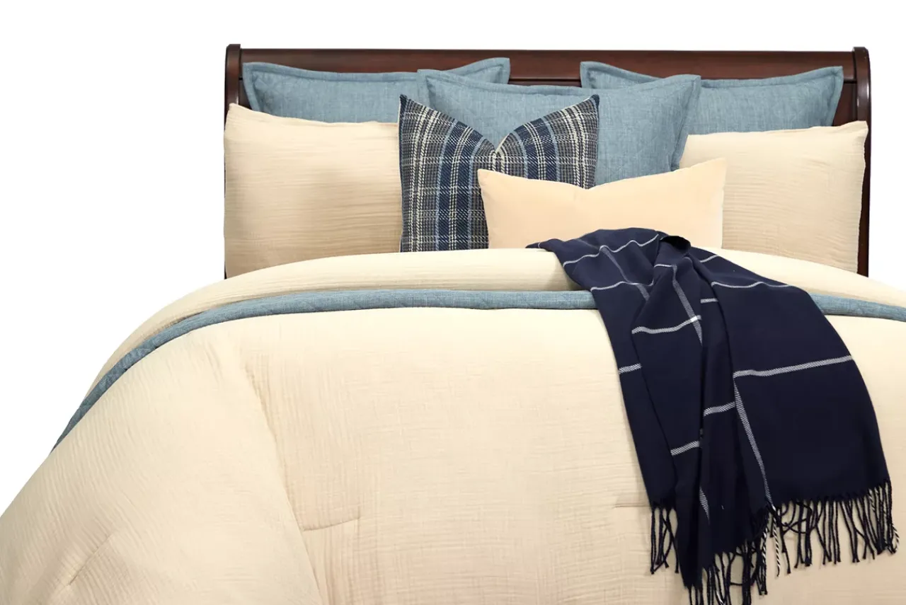 Havertys Scottie Throw Hot