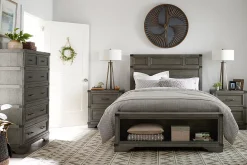 Havertys Vickery Creek Chest Hot