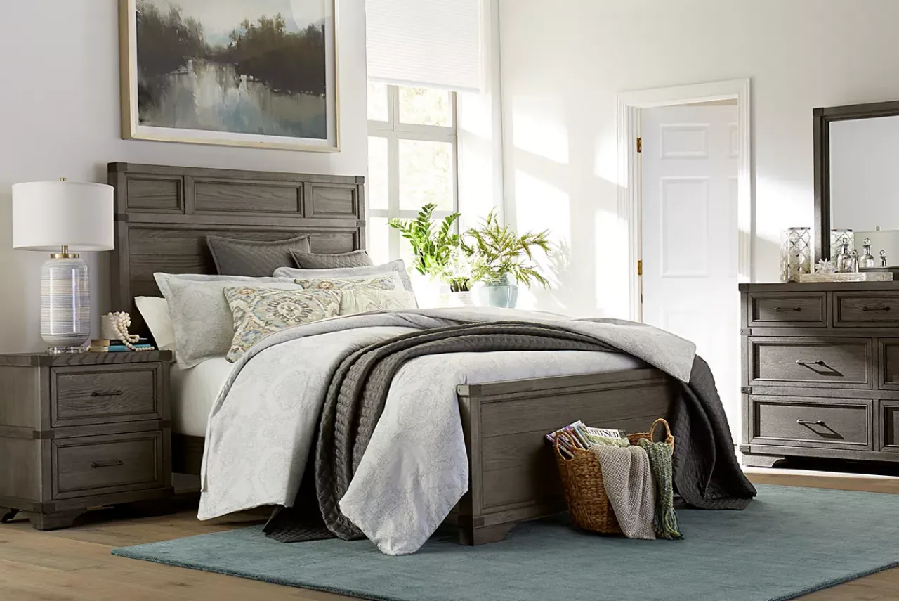 Havertys Vickery Creek Dresser Outlet