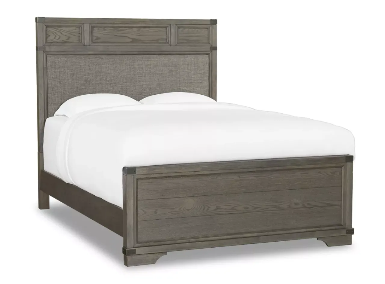Havertys Vickery Creek Upholstered Bed Clearance